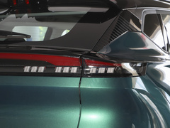 2023款 1.5T 尊贵版