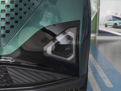 2023款 1.5T 尊贵版