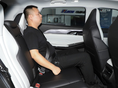 2023款 1.5T 尊贵版