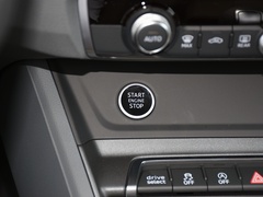 奥迪Q3 2024款 45 TFSI quattro 时尚动感型
