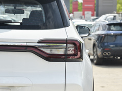 2024款 1.5L 手动豪华版