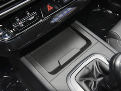 2024款 1.5L 手动豪华版