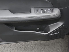 2024款 1.5L 手动舒适版