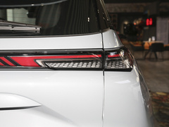 2023款 1.5T DCT铂金版 