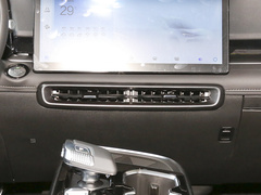 2023款 1.5T DCT铂金版 