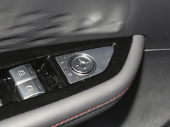 2023款 1.5T DCT铂金版 
