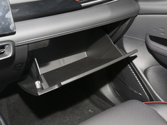 2023款 1.5T DCT铂金版 