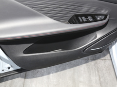 2023款 1.5T DCT铂金版 