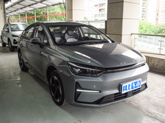 2023款 R600 优享版 