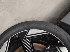 2023款 R600 优享版 