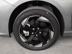 2023款 R600 优享版 