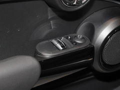 2023款 1.5T COOPER 紫夜出逃 特别版