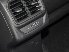 2024款 凌渡L 200TSI DSG潮辣版