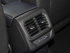 2024款 凌渡L 200TSI DSG潮辣版