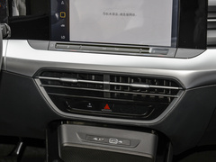2024款 凌渡L 200TSI DSG潮辣版