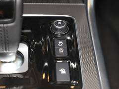 2024款 2.0T 250PS R-DYNAMIC S进取运动版