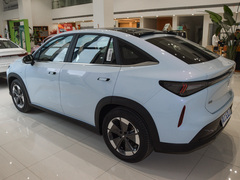 2023款 450km 驰月