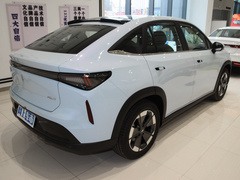 2023款 450km 驰月