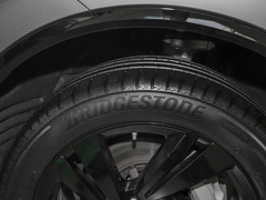 2023款 3.0TSI 锐享火山岩涂装运动版