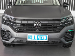 2023款 3.0TSI 锐享火山岩涂装运动版