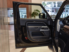 2024款 90 3.0T P400 HSE