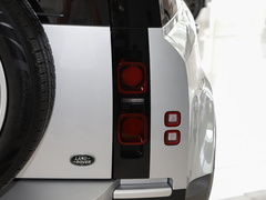 2024款 90 3.0T P400 HSE