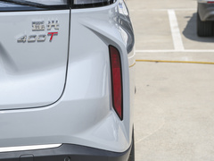 2023款 400T 两驱优享飞鱼版