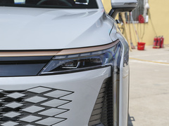 2023款 400T 两驱优享飞鱼版