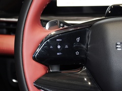 2023款 400T 两驱优享飞鱼版
