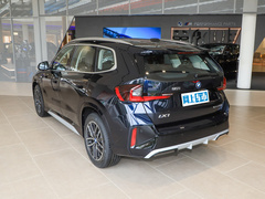 2023款 eDrive25L M运动套装