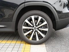 2024款 GLB 220 时尚型