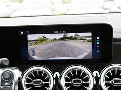 2024款 GLB 220 4MATIC