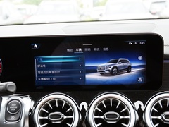 2024款 GLB 220 4MATIC