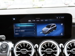 2024款 GLB 220 4MATIC