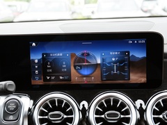 2024款 GLB 220 4MATIC