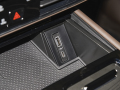 2024款 380TSI 尊贵版