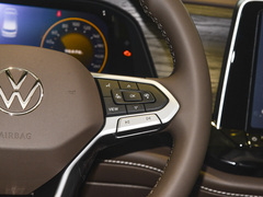 2024款 380TSI 尊贵版