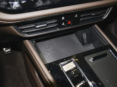 2024款 380TSI 尊贵版