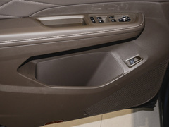 2024款 380TSI 尊贵版