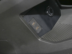 2023款 1.5T 两驱发现PRO
