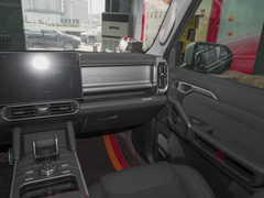 2023款 2.0T 四驱穿越PRO+