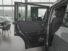 2023款 2.0T 四驱穿越PRO+