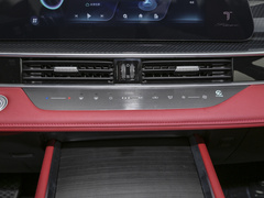 2023款 冠军版 1.5TGDI DCT尊贵型