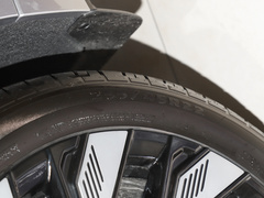 2023款 2.0T 四驱总统混动版