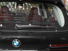 2023款 xDrive 30Li 尊享型M运动套装