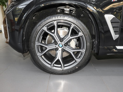 2023款 xDrive 30Li 尊享型M运动套装