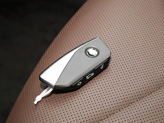 2023款 xDrive 30Li 尊享型M运动套装