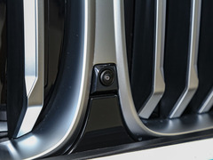2023款 xDrive 30Li 尊享型M运动曜夜套装