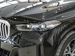 2023款 xDrive 30Li 尊享型M运动曜夜套装