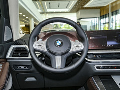 2023款 xDrive 30Li 尊享型M运动曜夜套装